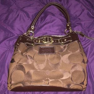 Coach shoulder bag